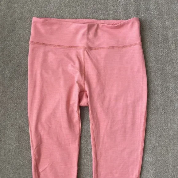 Outdoor Voices Leggings Womens Medium Pink Cropped 24" Inseam Active Workout - Picture 2 of 11